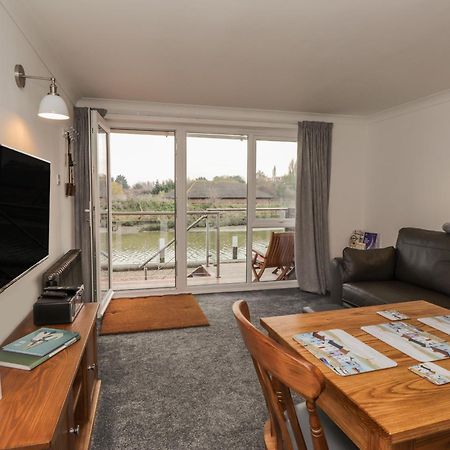 7 Waves Apartment Rye Ngoại thất bức ảnh